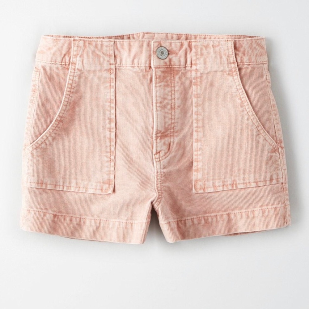 American Eagle Size 8 Pink Corduroy Shorts🌸🌟